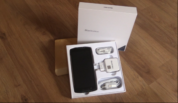 Blackview BV6800 Pro: El móvil que se carga debajo del agua