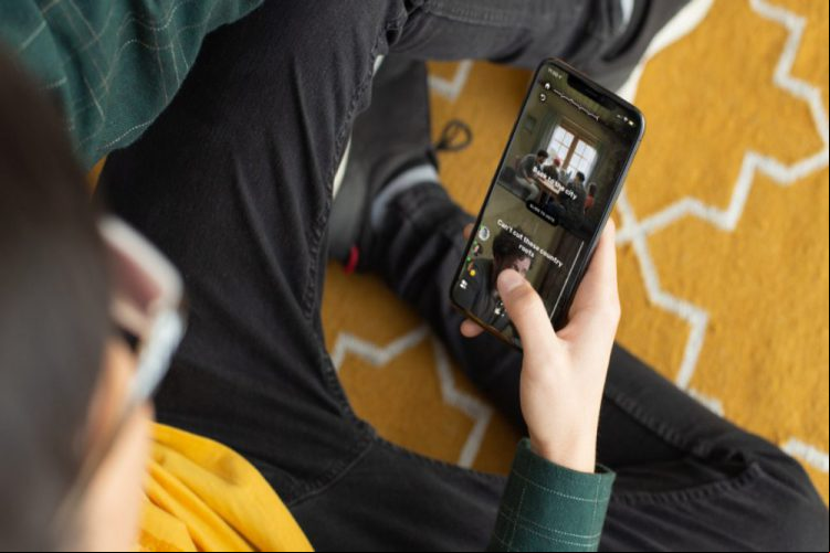 La app Whatifi convierte el vídeo móvil en una fiesta